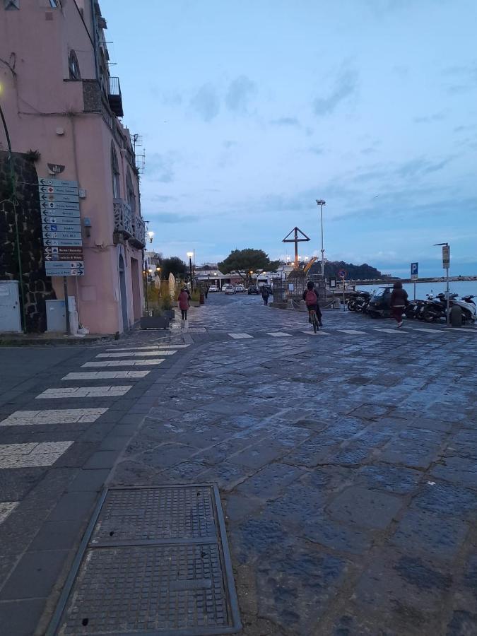 Monolocale Nonna Elena Villa Procida Bagian luar foto