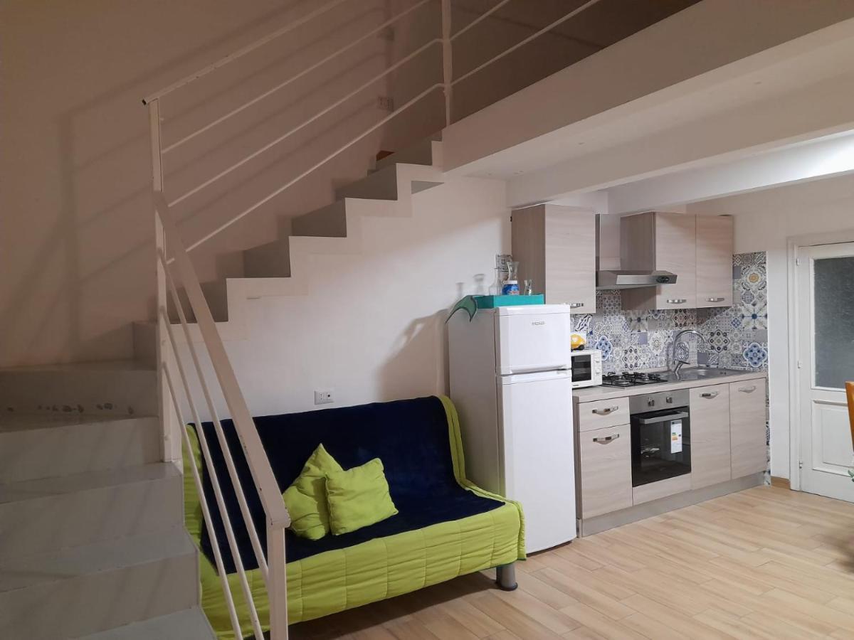 Monolocale Nonna Elena Villa Procida Bagian luar foto